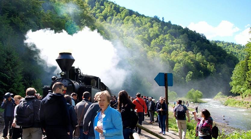 RV tour Romania for individuals - Vaser steam engine train