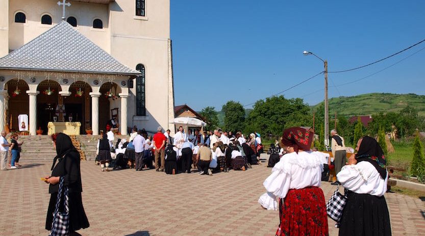 Romania by motorhome - MARAMURES church
